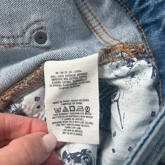 Pilcro and the Letterpress Relaxed Straight Distressed CLight Wash Jeans Size 29 - Picture 11 of 11